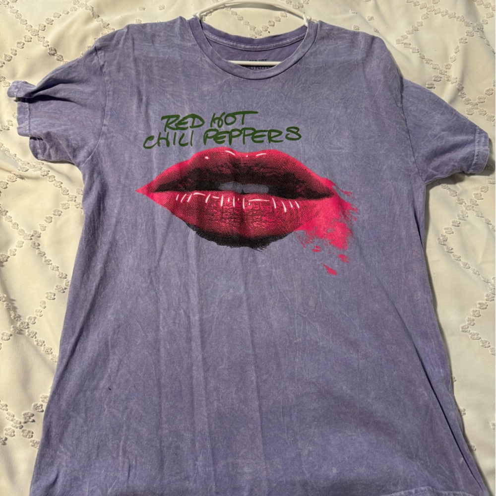 Red Hot Chili Peppers Tee